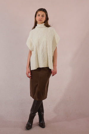 LADIES KNITTED PONCHO