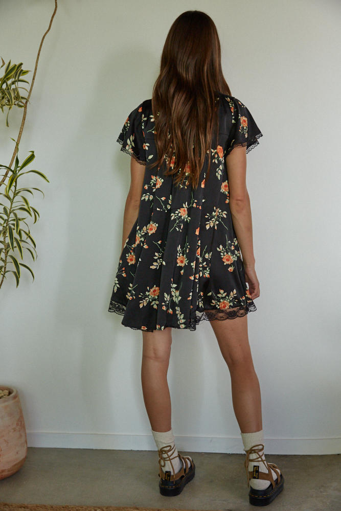 HERA FLORAL DRESS