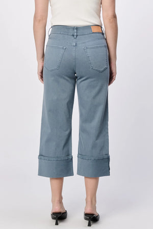 HOLLY STRAIGHT LEG JEAN